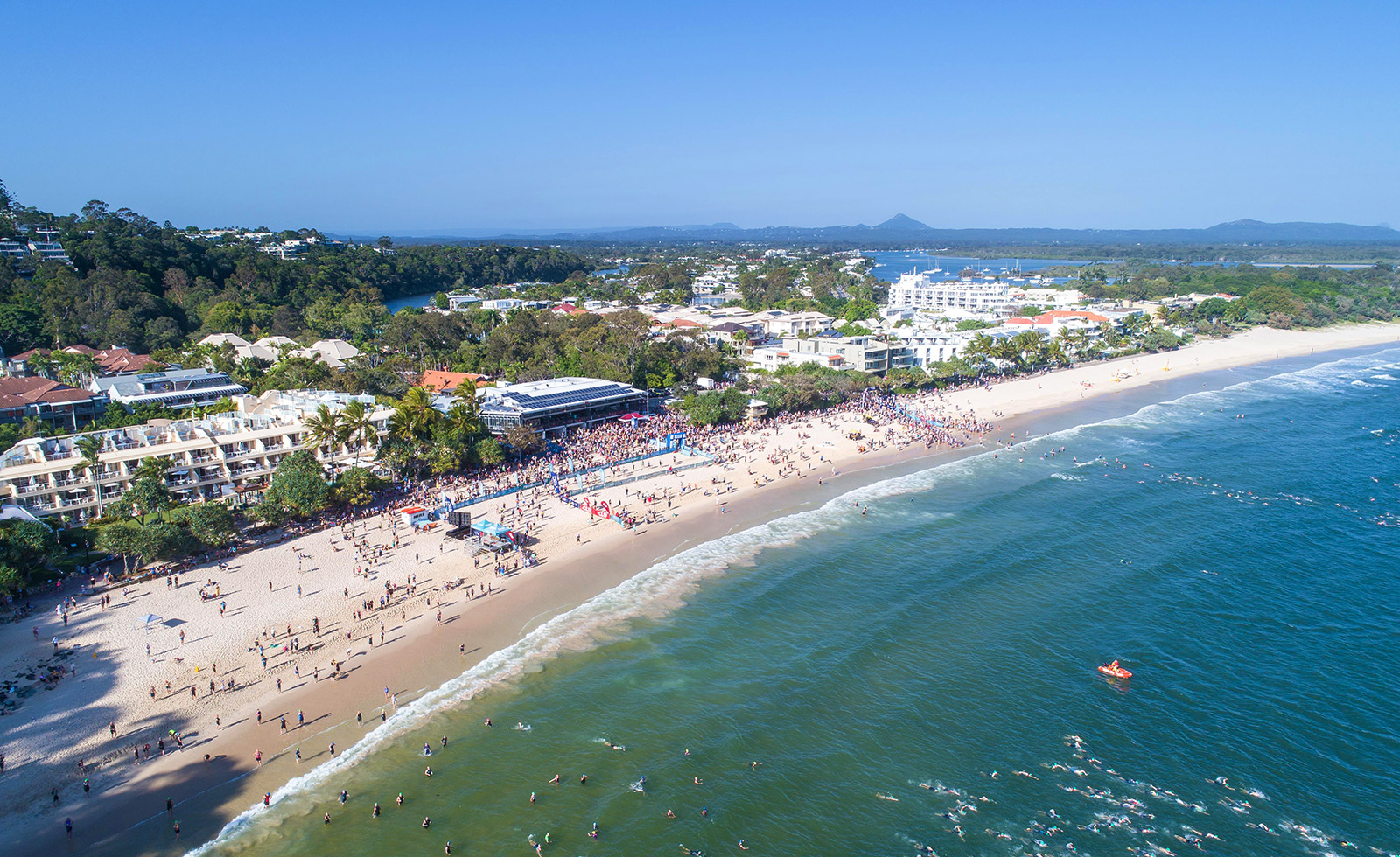 Noosa Triathlon The Biggest Triathlon Event In The World Noosa Ocean Rider